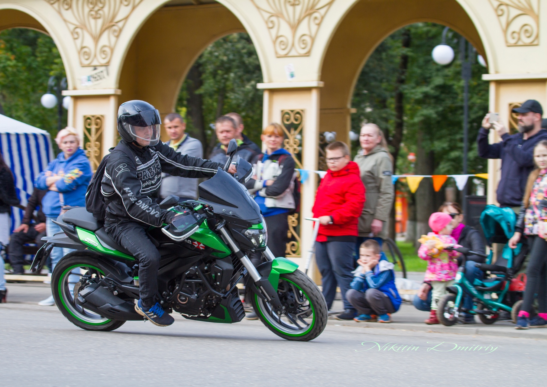 Осень гонкам не помеха: в районе Тверской области прошли соревнования по мотоджимхане